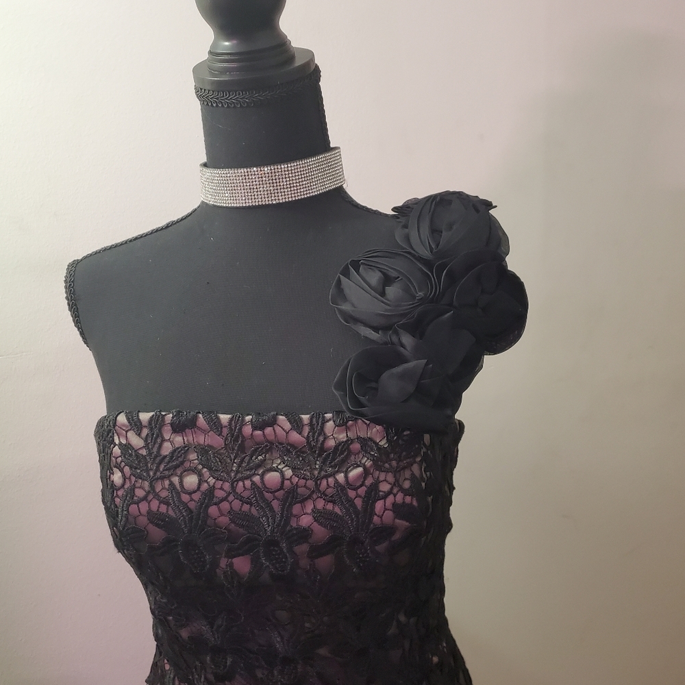 Dress - Picture 3 of 6